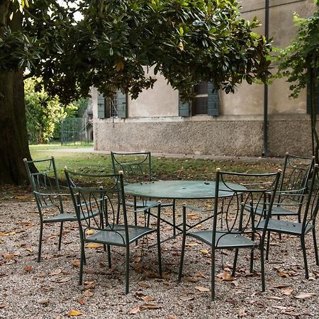 Agriturismo Lecolombare Ногароле Рока Екстериор снимка