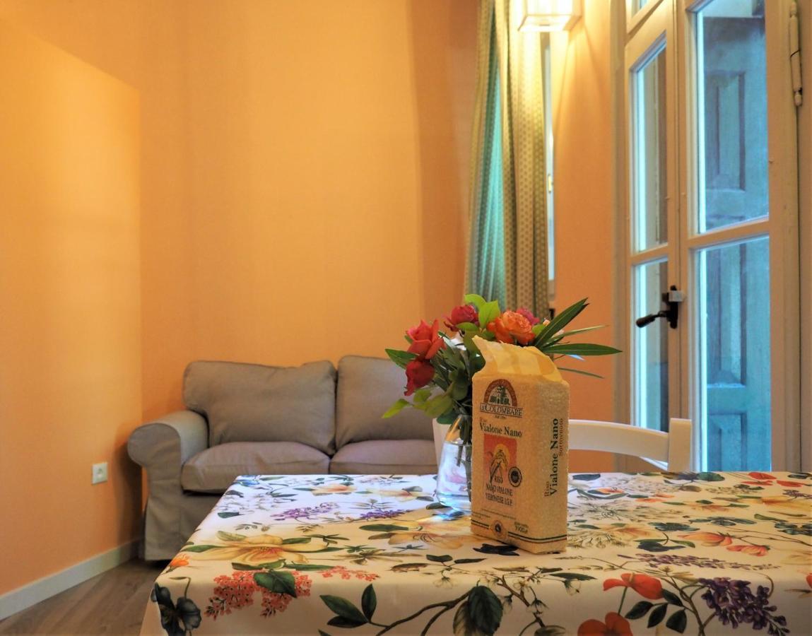 Agriturismo Lecolombare Ногароле Рока Екстериор снимка